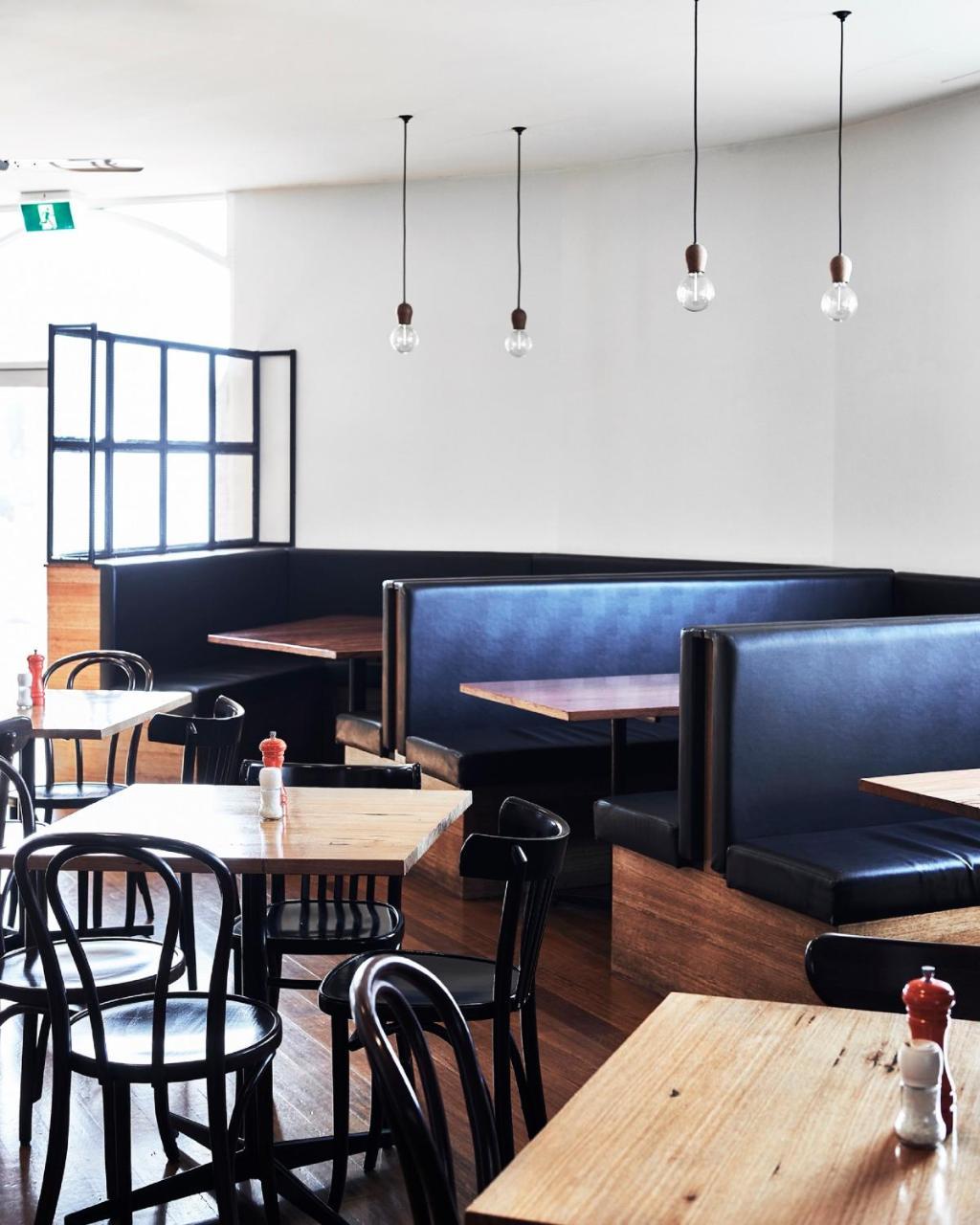 Plough Hotel Melburne Exterior foto